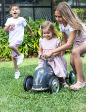 Load image into Gallery viewer, Baghera Porsche 356 Speedster Rider