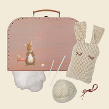 Load image into Gallery viewer, Egmont Toys Crochet Kit