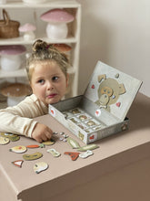 Load image into Gallery viewer, Egmont Toys Magnetic Activity Game - Expression