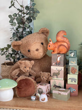 Load image into Gallery viewer, Egmont Lamp - Squirrel w/ Plug