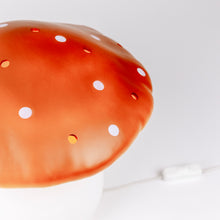 Load image into Gallery viewer, Egmont Lamp - Large Terra Mushroom w/ Plug
