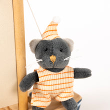 Load image into Gallery viewer, Egmont Toys Malo the Cat in a Boat