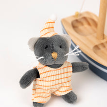 Load image into Gallery viewer, Egmont Toys Malo the Cat in a Boat
