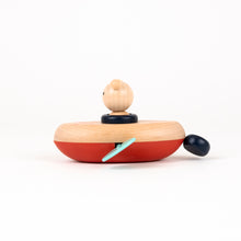 Load image into Gallery viewer, Egmont Toys Clockwork Boat Bear