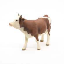Load image into Gallery viewer, Papo France Simmental Cow