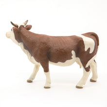 Load image into Gallery viewer, Papo France Simmental Cow