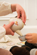 Load image into Gallery viewer, Egmont Toys Friends Tin Tea Set In A Basket