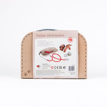 Load image into Gallery viewer, Egmont Toys Veterinary Case - Edward the Dog