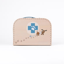 Load image into Gallery viewer, Egmont Toys Veterinary Case - Edward the Dog