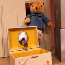 Load image into Gallery viewer, Egmont Toys Musical Jewelry Box - Friends