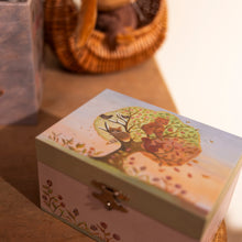 Load image into Gallery viewer, Egmont Toys Musical Jewelry Box - 4 Seasons