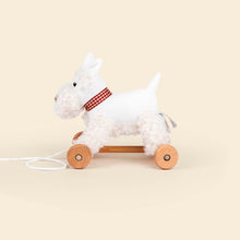 Load image into Gallery viewer, Egmont Toys Pull-Along Lola