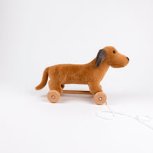 Load image into Gallery viewer, Egmont Toys Pull-Along Edward