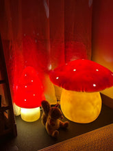Load image into Gallery viewer, Egmont Lamp - Medium Red Mushroom w/ Plug