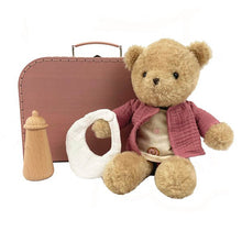 Load image into Gallery viewer, Egmont Toys Morrissette With Clothes In A Case