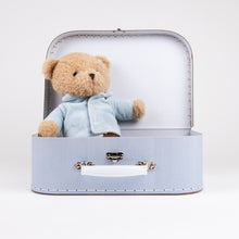 Load image into Gallery viewer, Egmont Toys Morris With Clothes In A Case