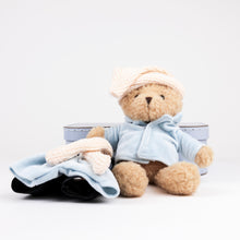 Load image into Gallery viewer, Egmont Toys Morris With Clothes In A Case