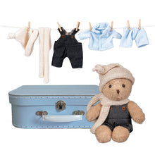 Load image into Gallery viewer, Egmont Toys Morris With Clothes In A Case