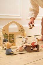 Load image into Gallery viewer, Egmont Toys Mini Friends School