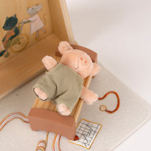 Load image into Gallery viewer, Egmont Toys Mini Friends Doctor Office