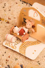 Load image into Gallery viewer, Egmont Toys Mini Friends Doctor Office