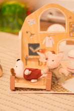 Load image into Gallery viewer, Egmont Toys Mini Friends Doctor Office