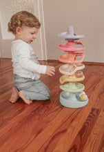 Load image into Gallery viewer, Quercetti Spiral Tower Play Eco+