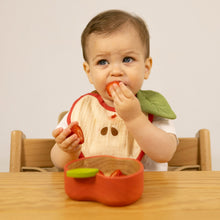 Load image into Gallery viewer, OLI&amp;CAROL Pepa the Apple Bowl &amp; Spoon Set