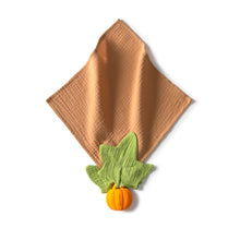 Load image into Gallery viewer, OLI&amp;CAROL Pipa The Pumpkin Big Doudou