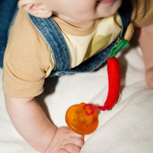 Load image into Gallery viewer, OLI&amp;CAROL Charly the Chili Pacifier Clip
