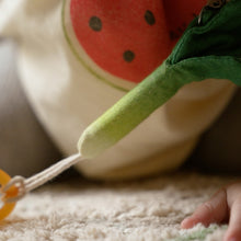 Load image into Gallery viewer, OLI&amp;CAROL Luke the Leek Pacifier Clip