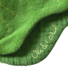 Load image into Gallery viewer, OLI&amp;CAROL Kendall The Kale Bib