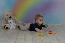 Load image into Gallery viewer, Halilit Baby Maraca in Display Box