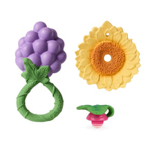 Load image into Gallery viewer, OLI&amp;CAROL Newborn Gift Set - Grape Rattle