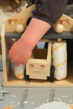 Load image into Gallery viewer, Egmont Toys Mini Friends Car Wash Felt House