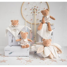 Load image into Gallery viewer, Doudou et Compagnie Dream Maker King Bear Doudou Flower Petals