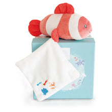 Load image into Gallery viewer, Doudou et Compagnie Under the Sea: Coral Clownfish Plush with Doudou blanket
