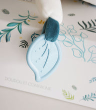Load image into Gallery viewer, Doudou et Compagnie Yoka the Koala Plush Mama with Baby and Teething Ring