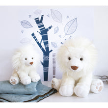 Load image into Gallery viewer, Histoire D’ours Snow Lion Plush